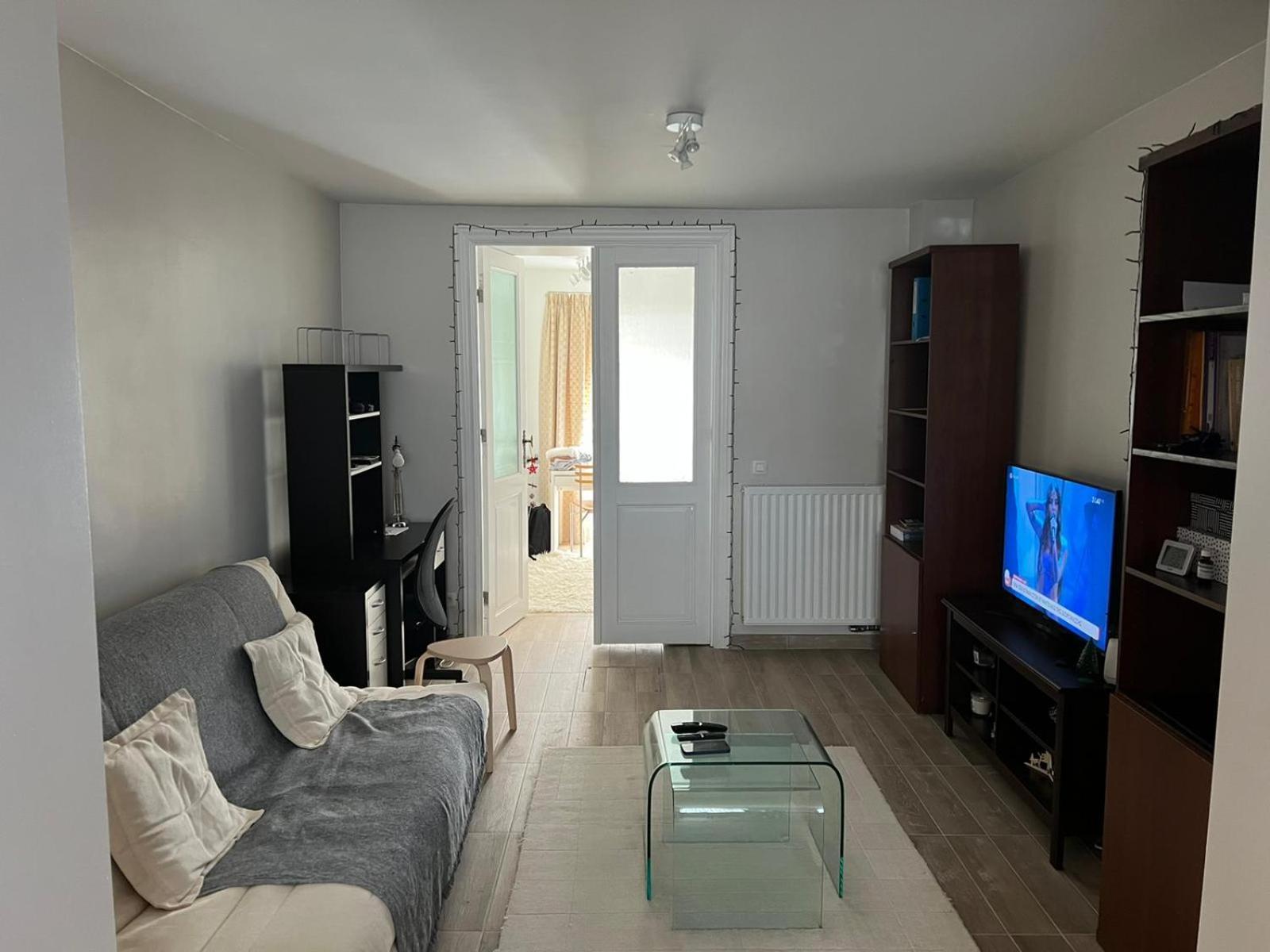 Stay In Maison De Metre In Etterbeek Brussels Exterior photo